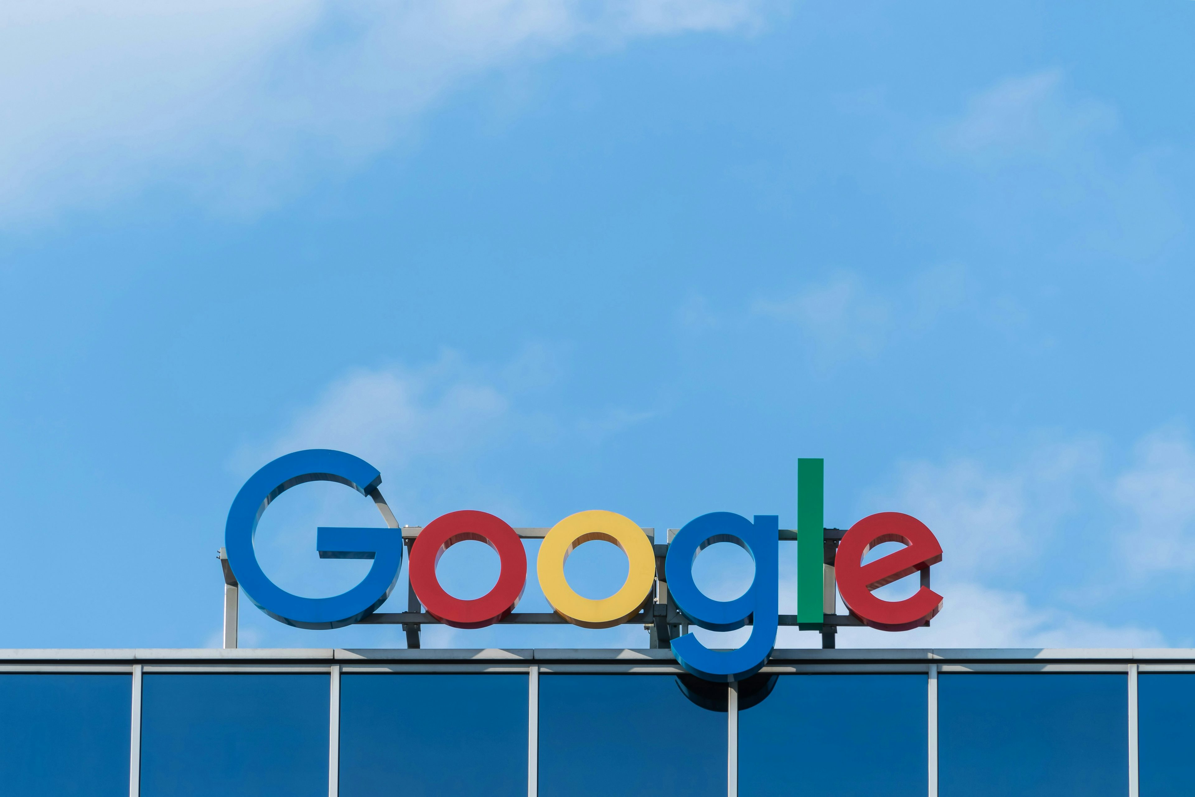 google logo og opdateringer